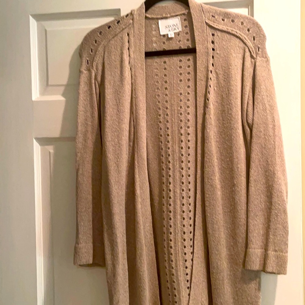 Stylish MIDI Sweater